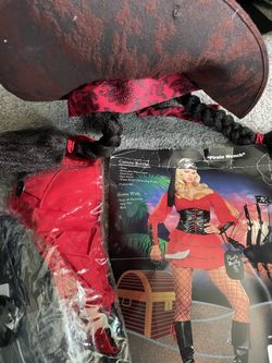 Woman’s Pirate Costume Size M W/ Pirate HAT