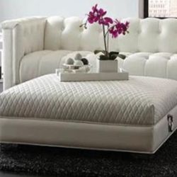 Coaster Furniture Chaviano - Silver Ottoman