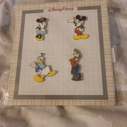 Set Of 4 Disney Trading Pins