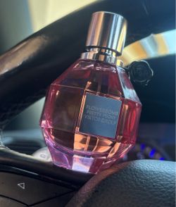Flower Bomb Perfume