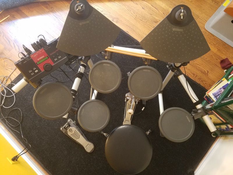 Yamaha Electron Drum Kit