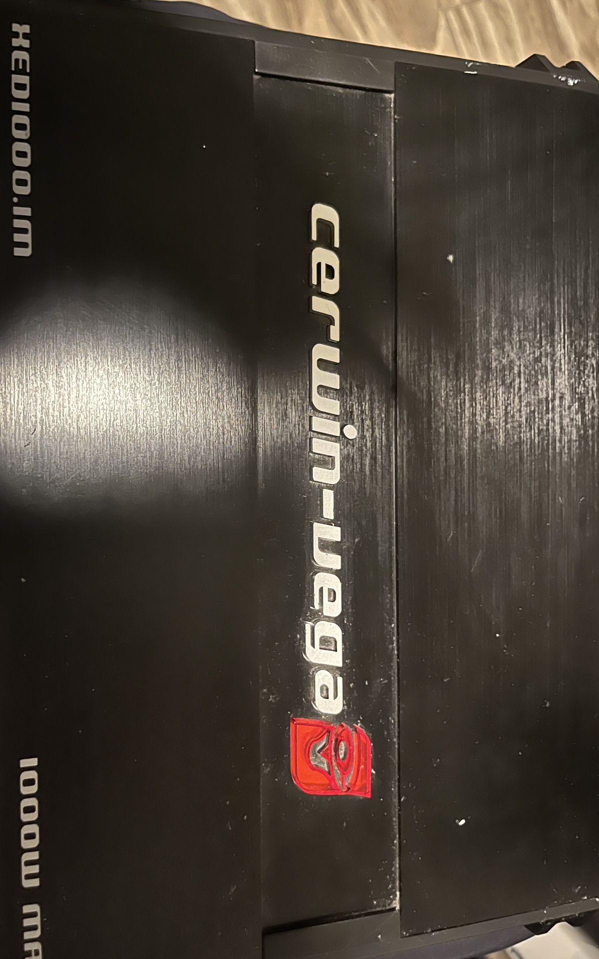 Cerwin Vega 1000 Watt Amp