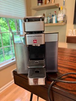 Francis Francis for Illy Y5 Milk Espresso and Coffee Machine White