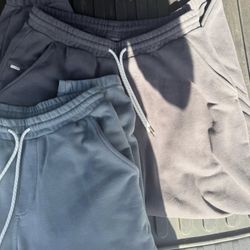 Vuori cypress cotton sweat pants 2 pairs size large