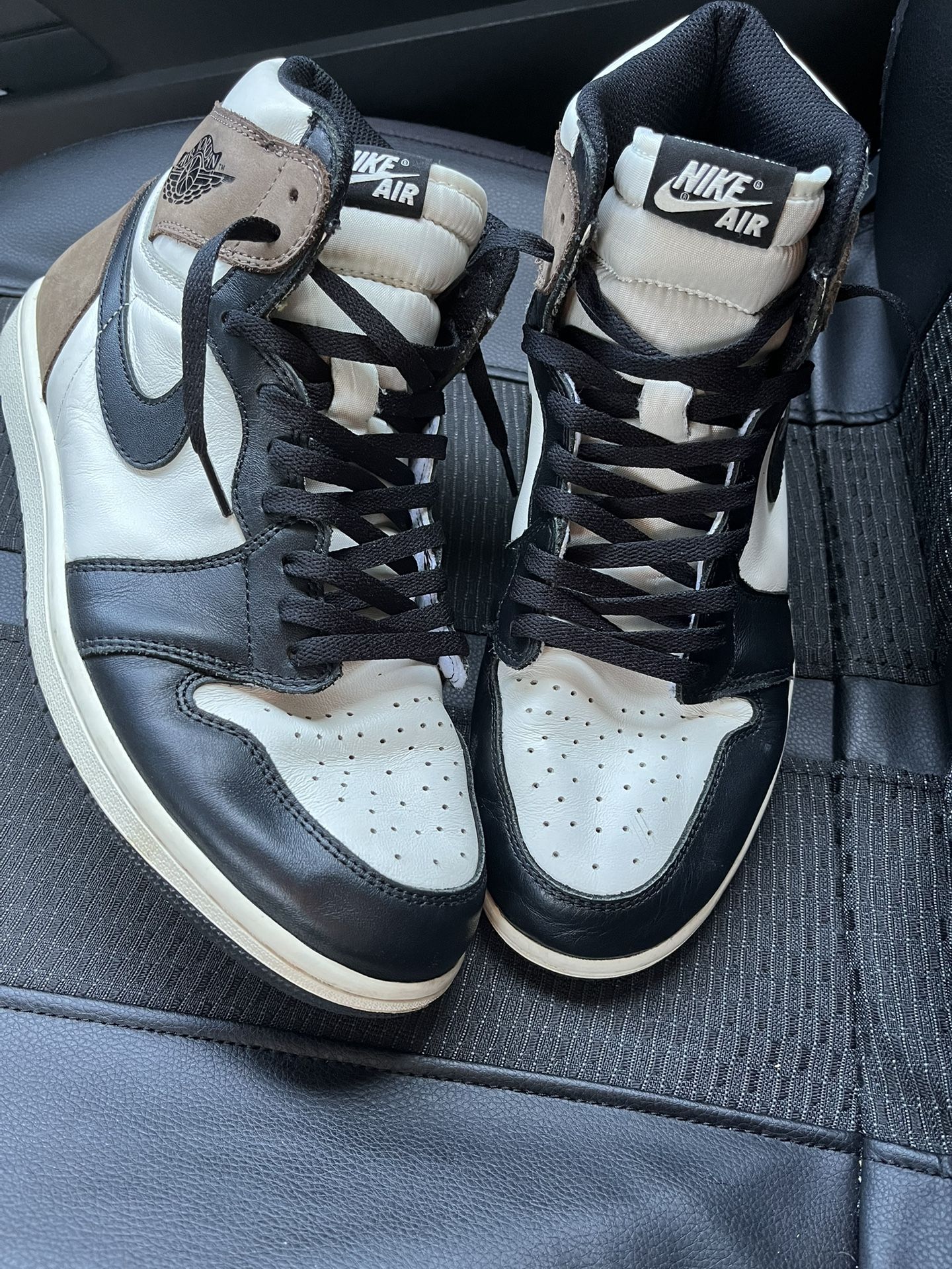 Nike Mocha