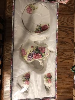 Pretty tea set