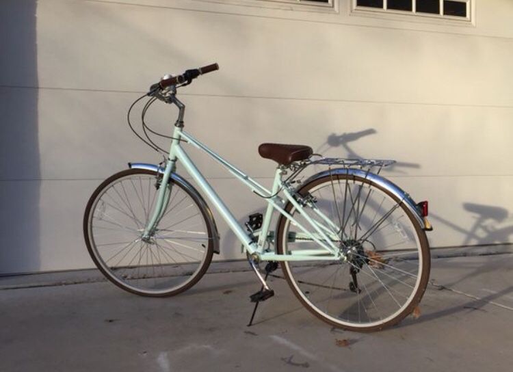 Women’s Schwinn Bike