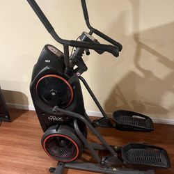 BOWFLEX MAX TRAINER M3