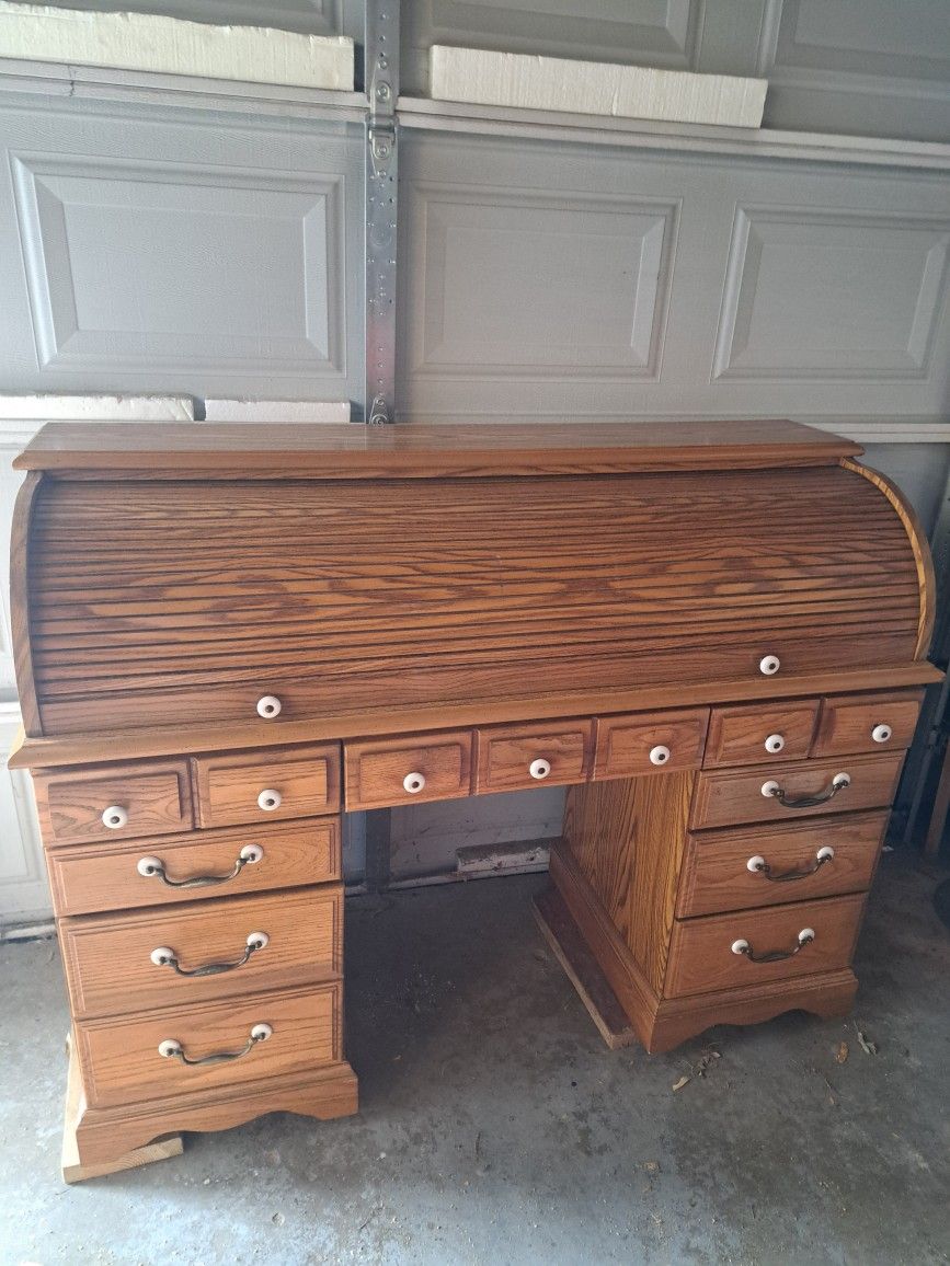 Oak Roll Top Desk