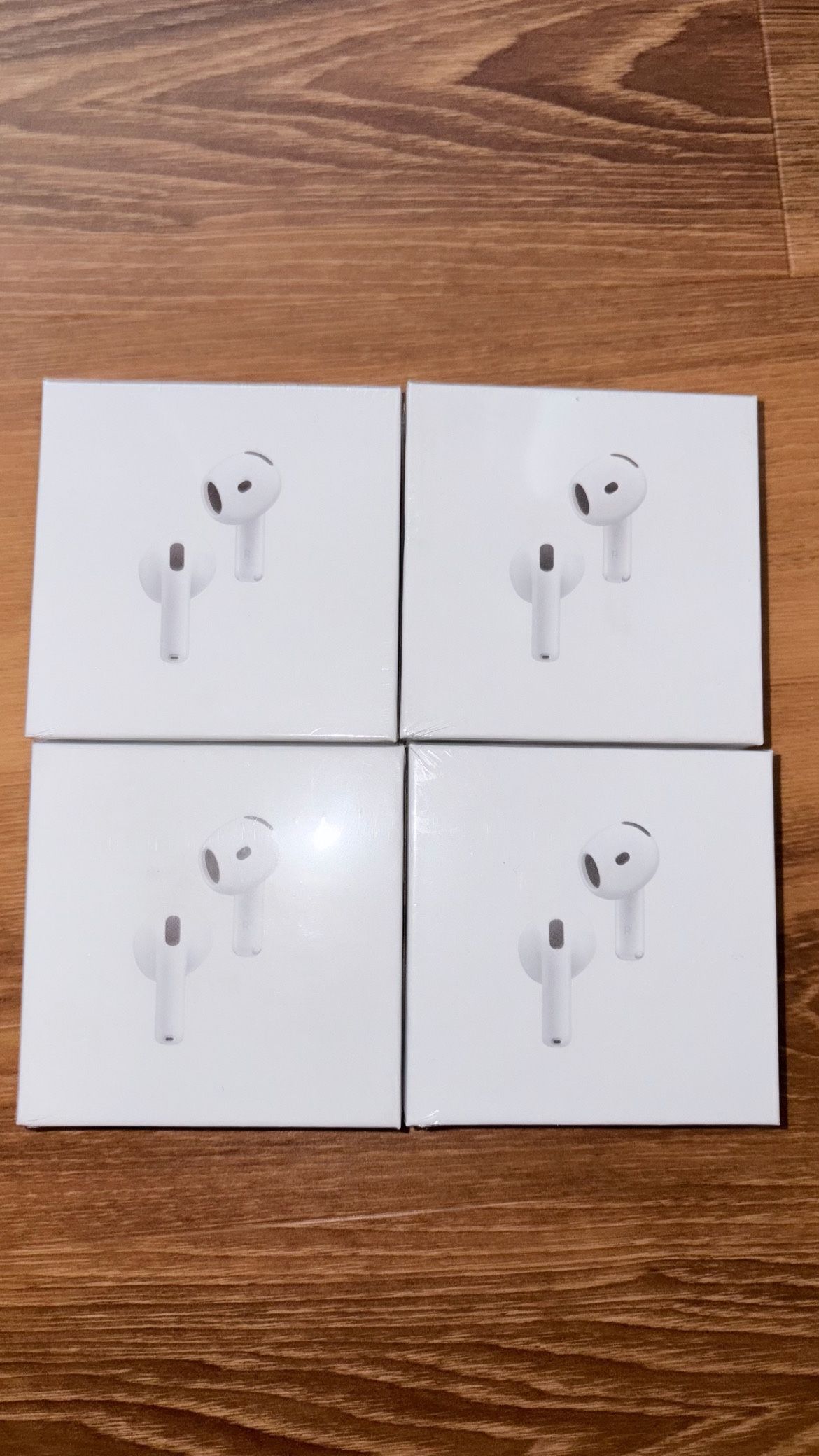 AirPods 4