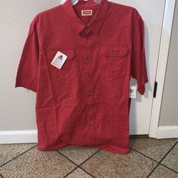 Wrangler Men’s Relaxed Fit Short Sleeve Woven Shirt