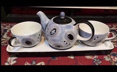 New no box tea set for 2