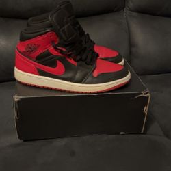 Air Jordan 1 Mid Bred size (9)