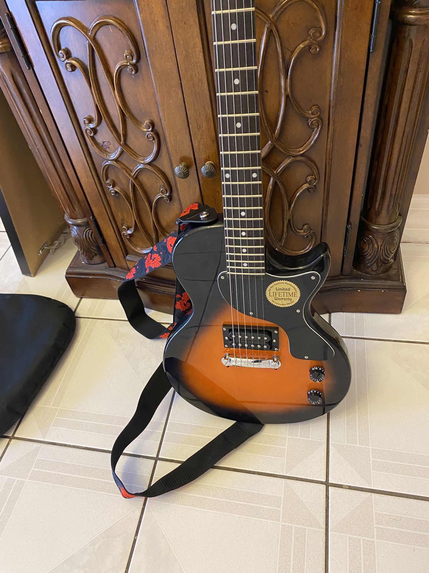 Electric Guitar 