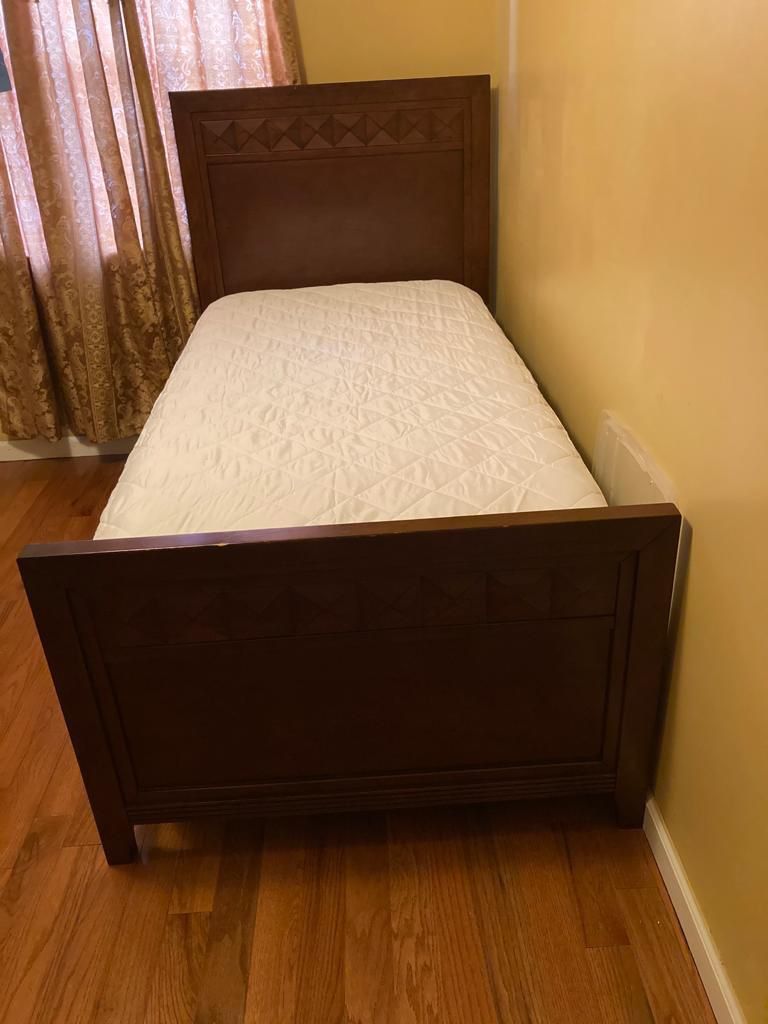XL Twin Bed