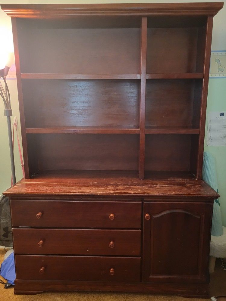 Convertible bedroom furniture