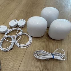 Google Nest Wifi Pro Wi-Fi 6E Mesh System – 3 Pack