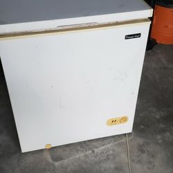 Magic Chef Freezer 