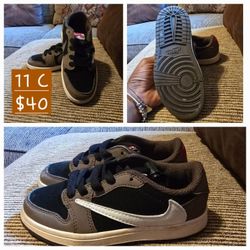 Youth Nike Tennis Shoes