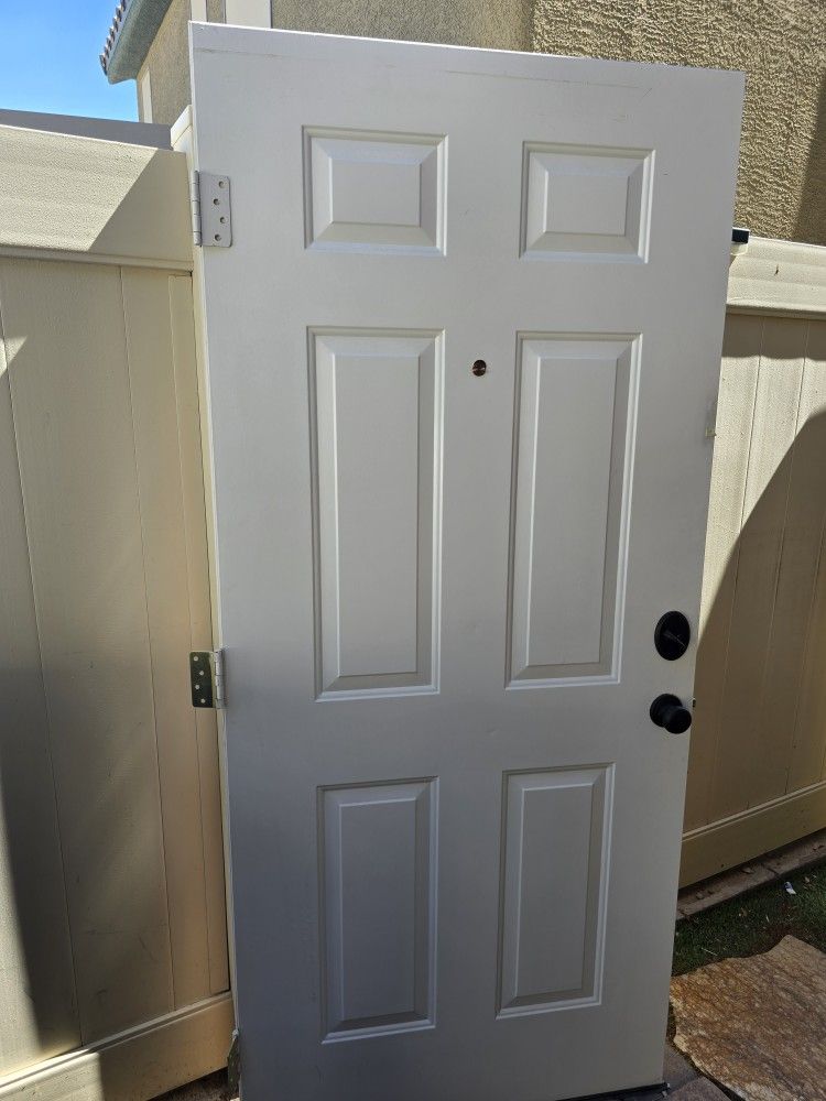 Exterior Door. No Frame