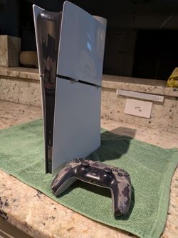 PS5 Slim digital (1tb)