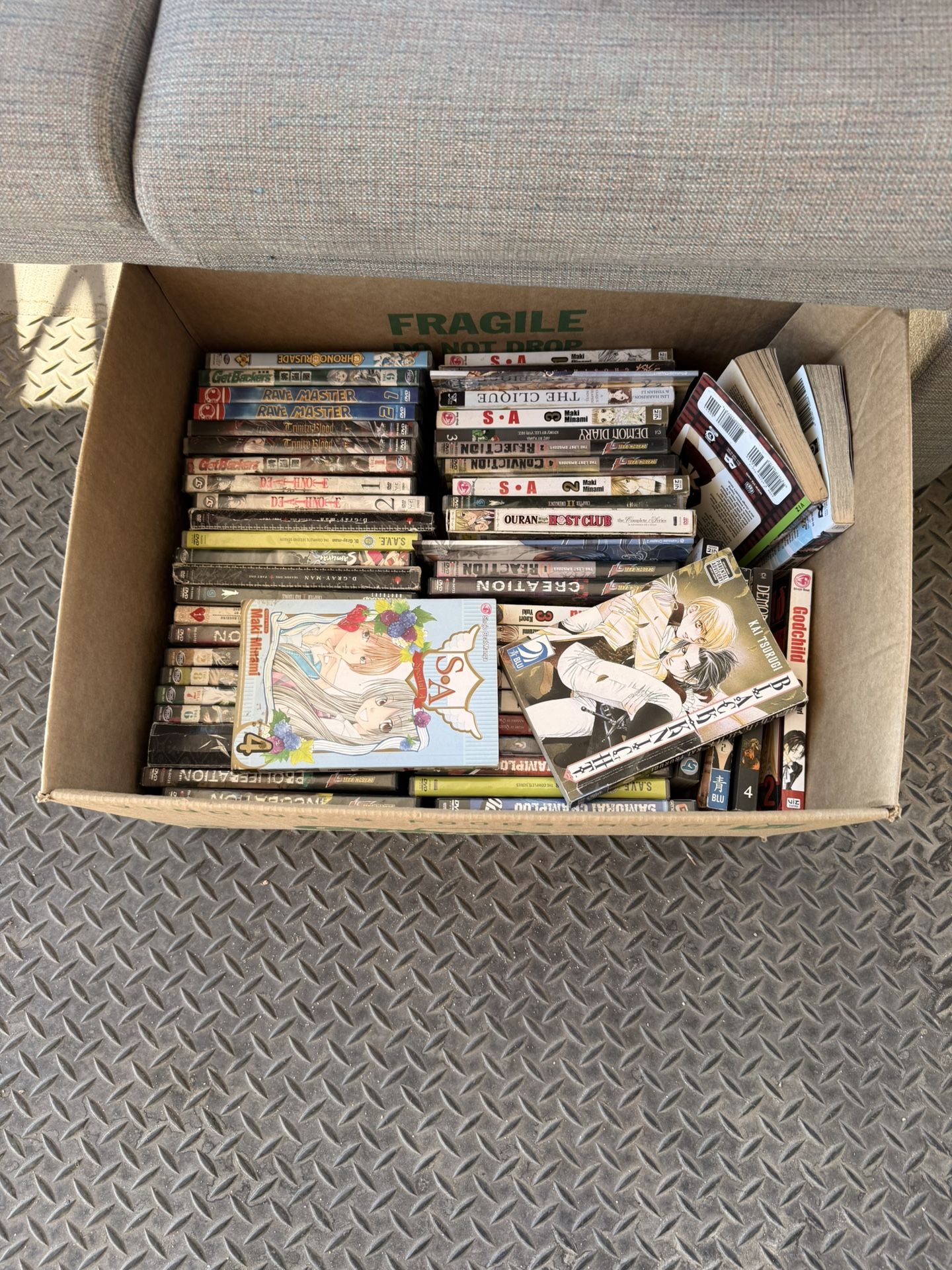 BIG ANIME LOT of Books And Movie Series (SEND OFFERS)