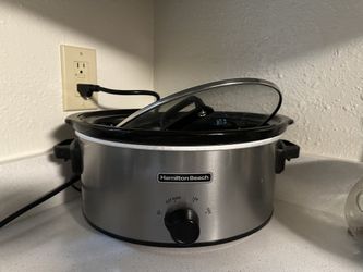 MOVING SALE Hamilton Beach Crockpot