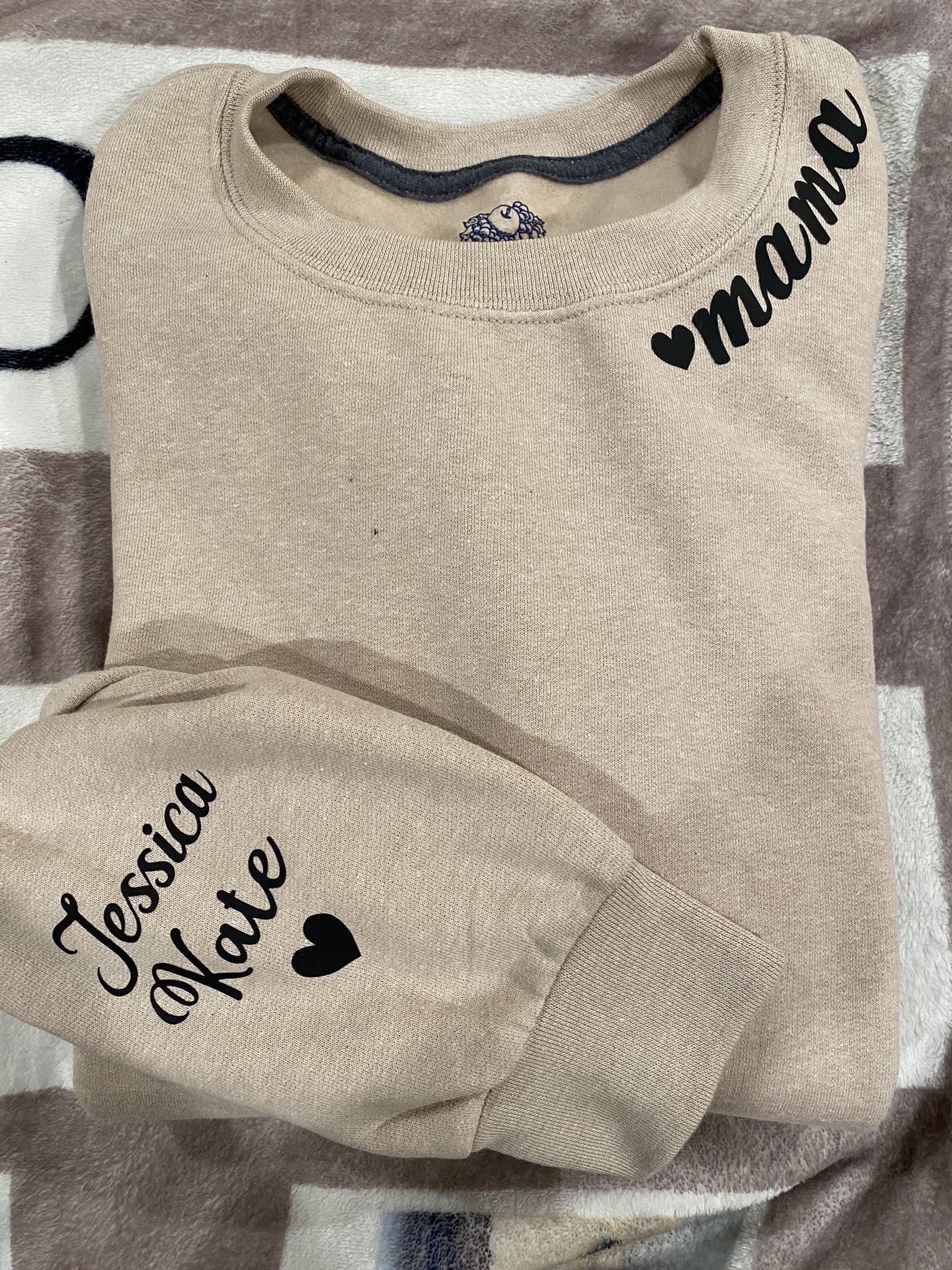 Mama’s Custom sweatshirt 