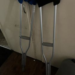 Crutches 