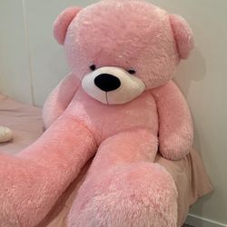 Pink 6ft’Teddy Bear (Almost New)