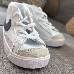 Brand New Nike Blazers Mid 77 (TD) Size 7c Toddlers 