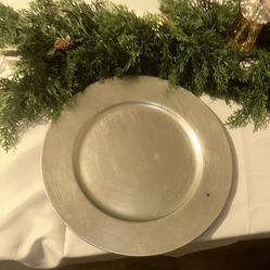 28 10 Inch Silver Plate Chargers 