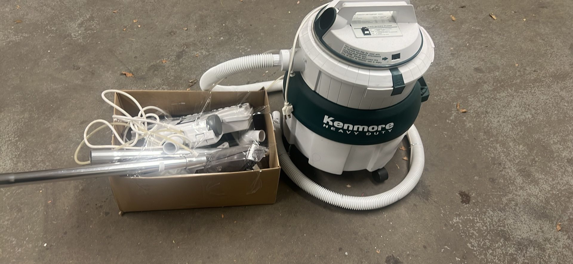 Kenmore Have Duty Carpet Cleaner With All Attachment, Work Great