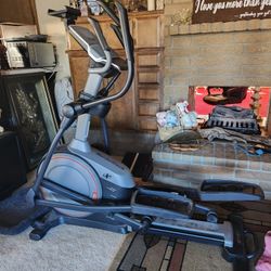 Nordictrack E7.5i Elliptical 