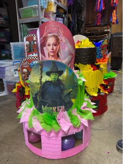 Wicked three tier pinata with balls