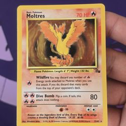 Moltres fossil unlimited holo