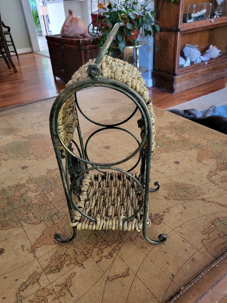 11x7 Two Bottle Wine Rack