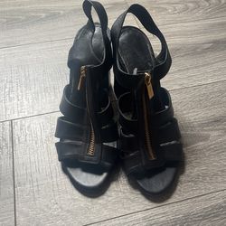 ZAPATOS MK SIZE 8 