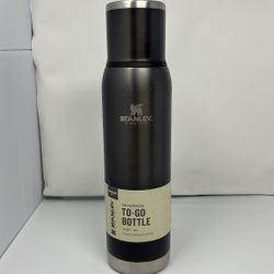Stanley Adventure-To-Go Vacuum Bottle 1.4 qt Charcoal