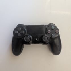 Black Dualshock PS4 Controller 