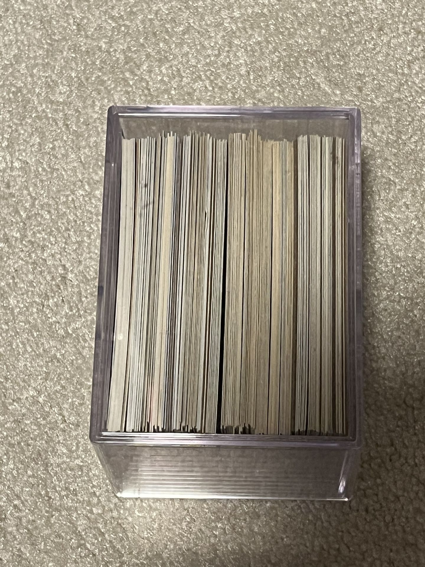 Tin Of Chicago Cubs Baseball Cards