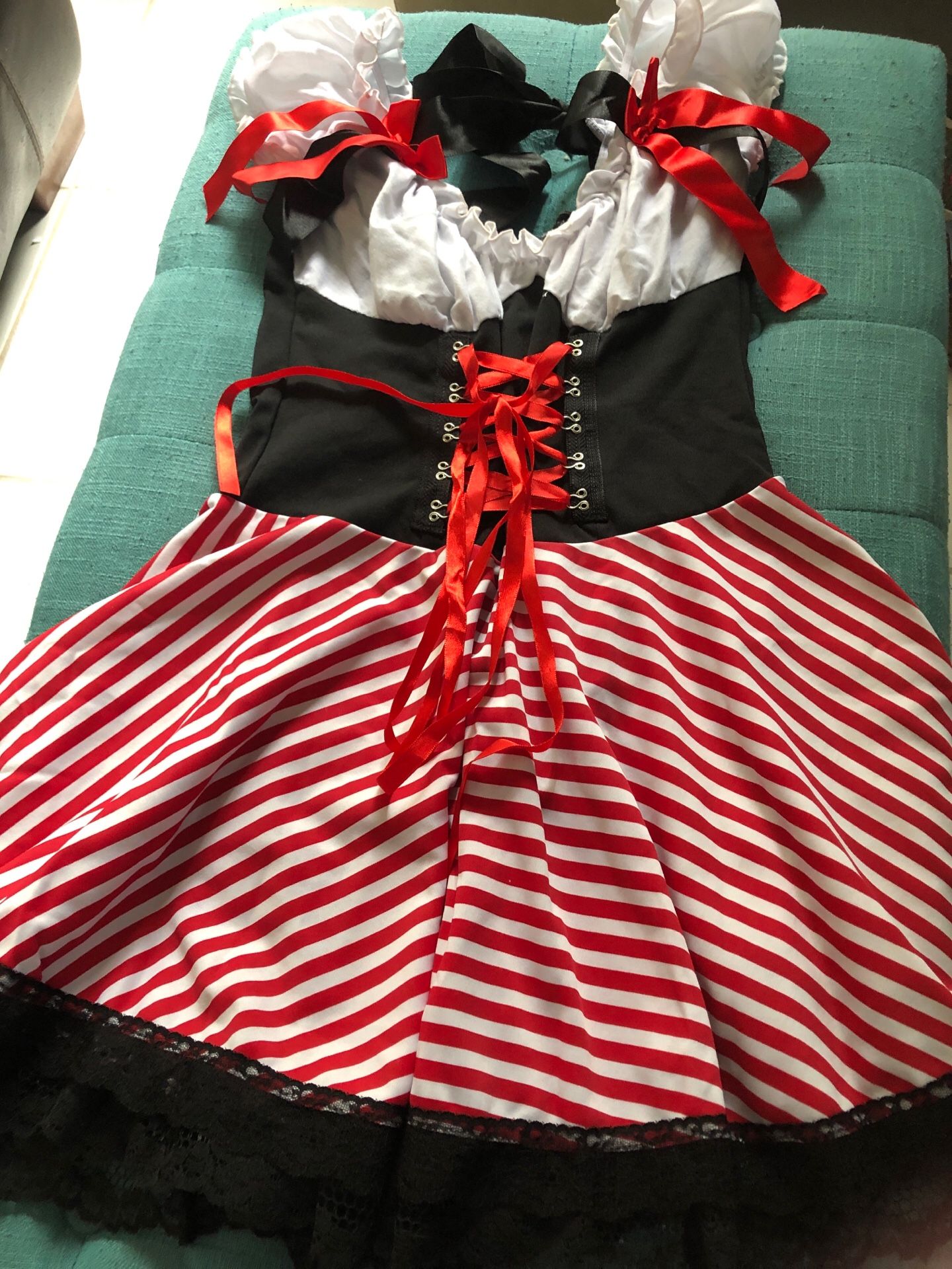 Pirate dress, short adult costume, Halloween