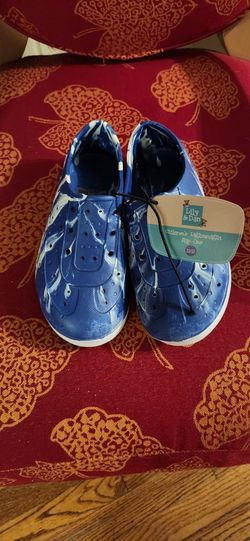 Boys Water Shoes Size 11/12