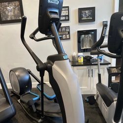 Precor Elliptical EFX 700 Series 