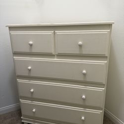 Solid Wood Dresser 