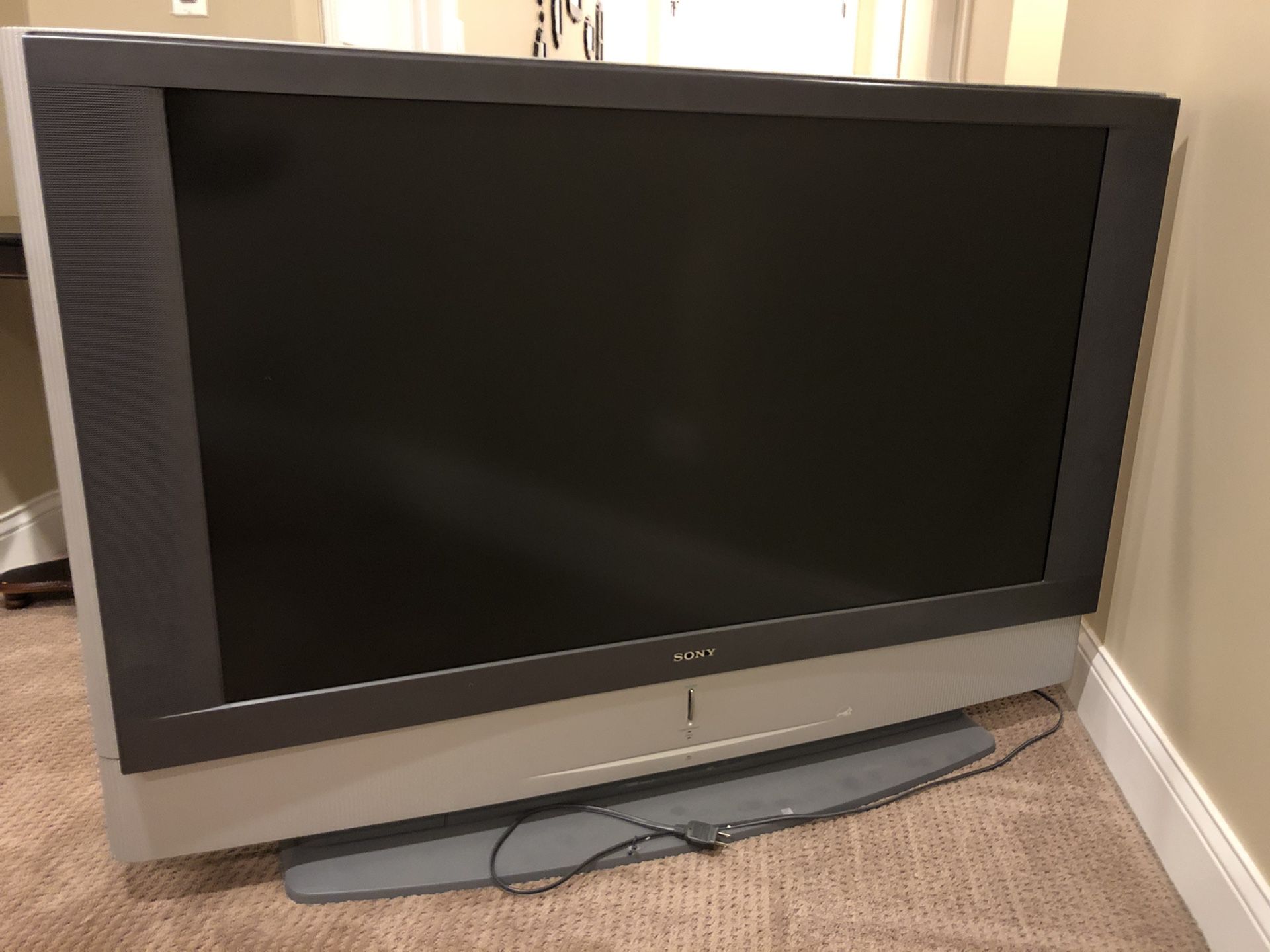 Sony 50 inch LCD Projection TV