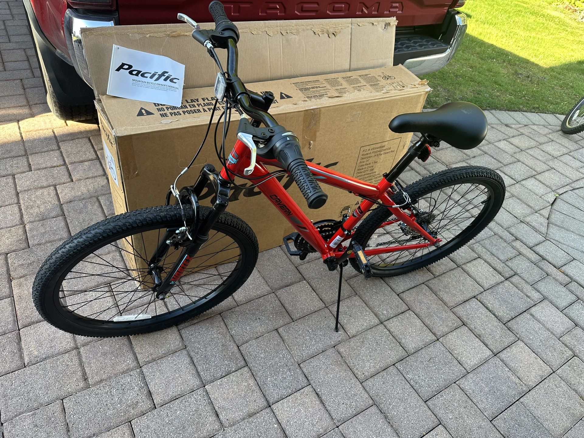 Basically New Pacific Cavern Bike