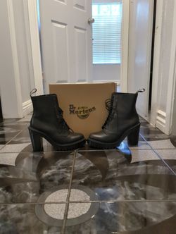 Dr. Martins High heels Boots