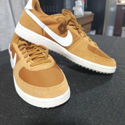 New Nike Field General Sneaker