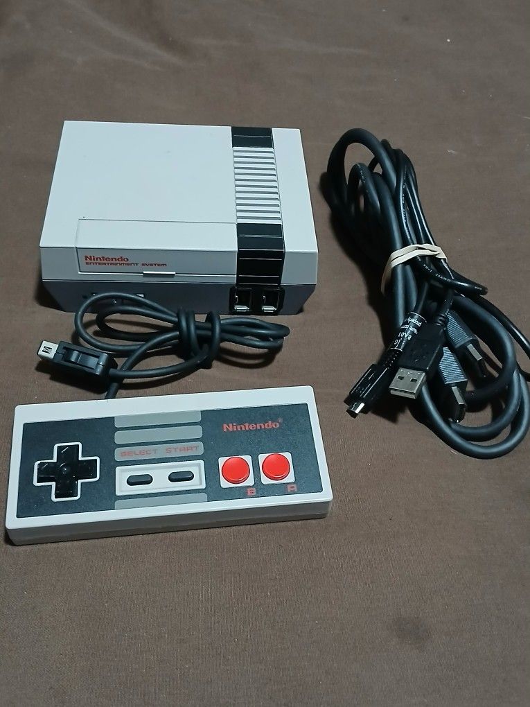 Official Nintendo NES Mini Classic 